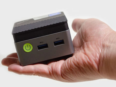 西川和久の不定期コラム】2万円台で手乗りサイズ、N100より速い！N97