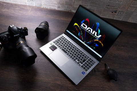 今、写真家が大容量高速SSD内蔵のノートに注目している理由。外付けUSB