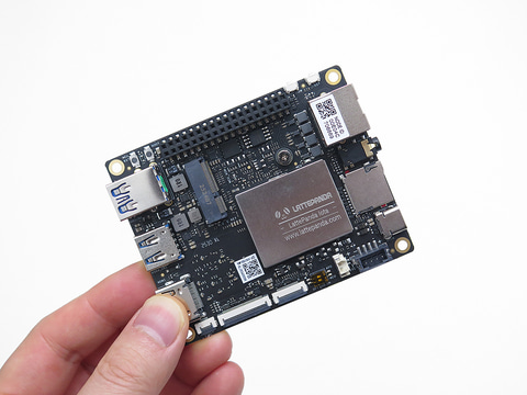 Hothotレビュー】ラズパイで“Lチカ”もできるIntel N150超小型ボード