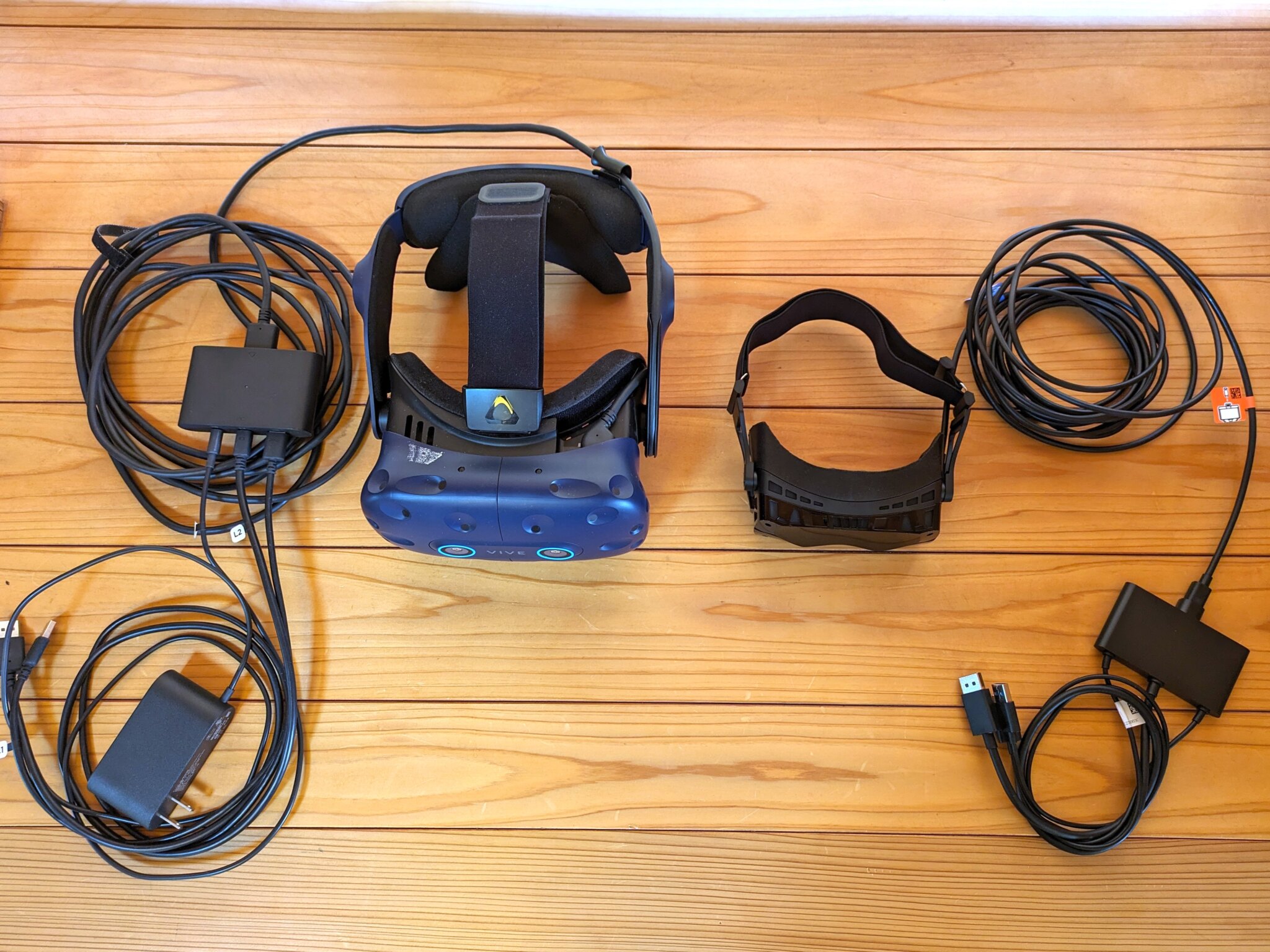 PC VR「Bigscreen Beyond」開封の儀＆レビュー 超小型・軽量なニュー