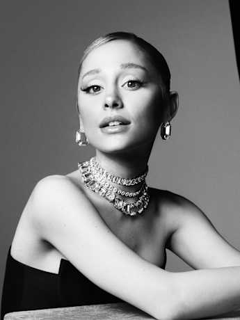 アリアナ・グランデが新しいブランドアンバサダーに | Swarovski JP