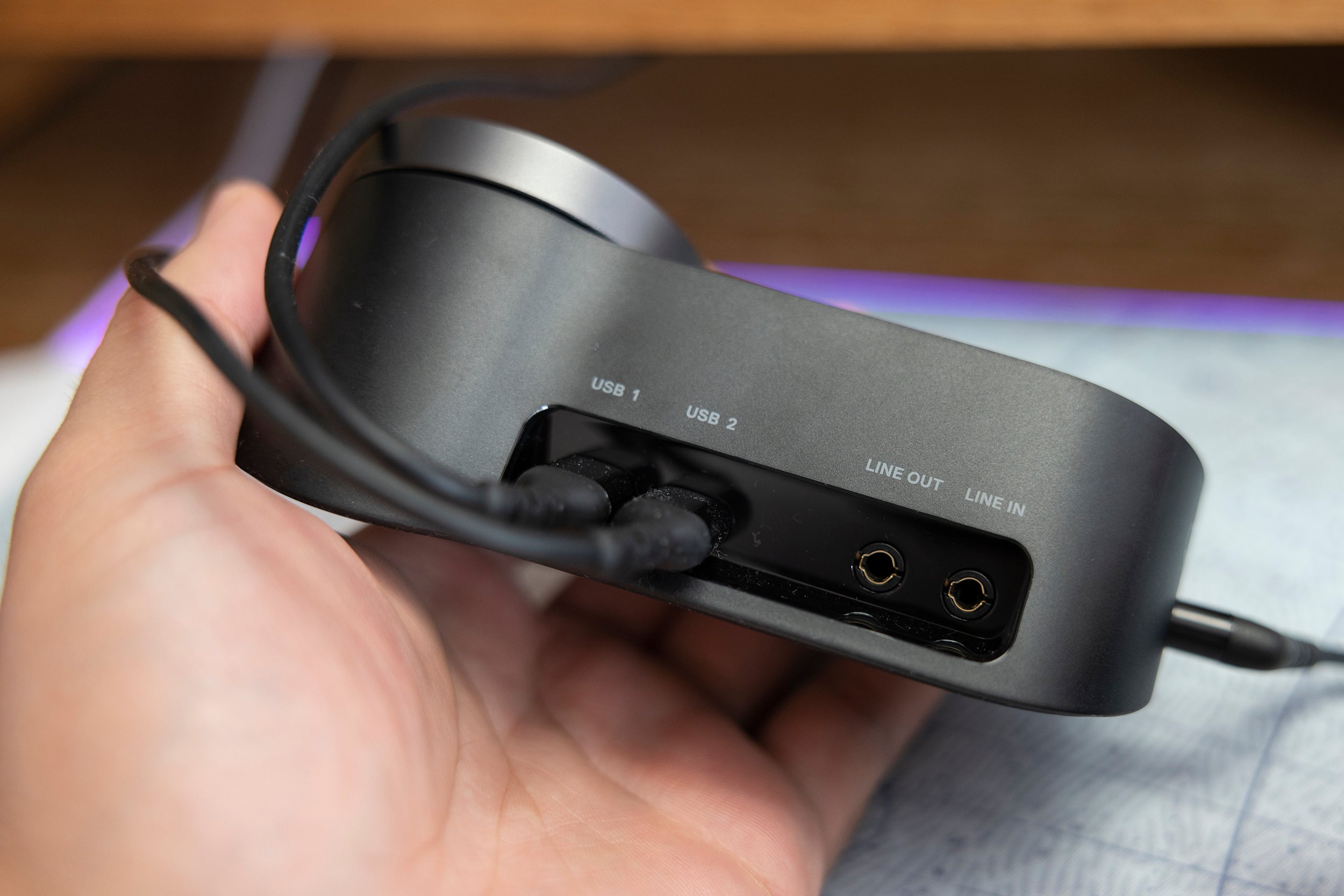 SteelSeries Arctis Nova Pro Gaming Headset Review - IGN