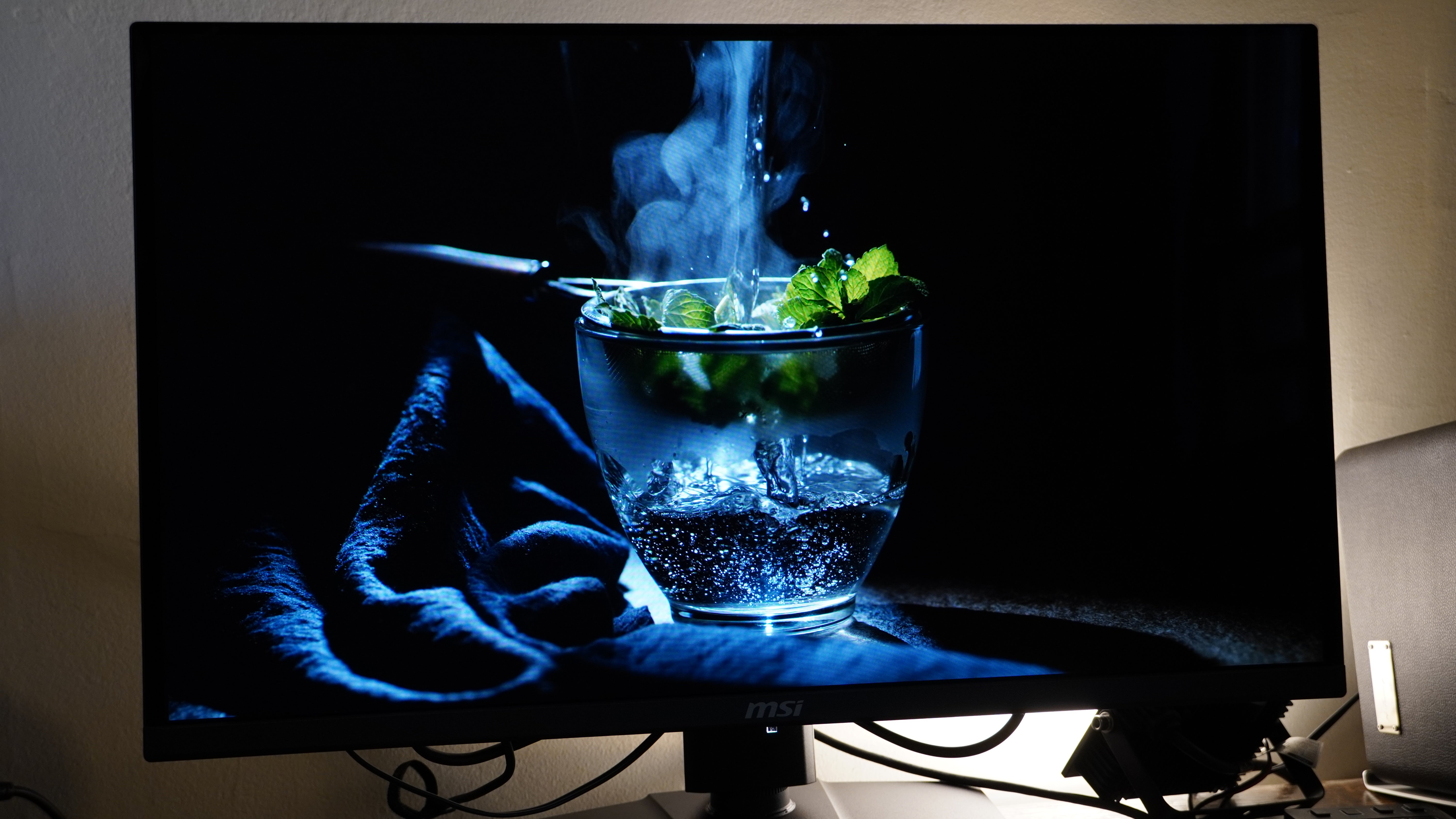 MSI MAG 271QPX QD-OLED Gaming Monitor Review - IGN