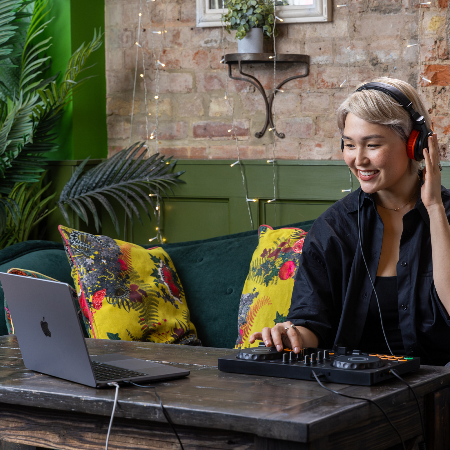 DDJ-FLX2 - AlphaTheta