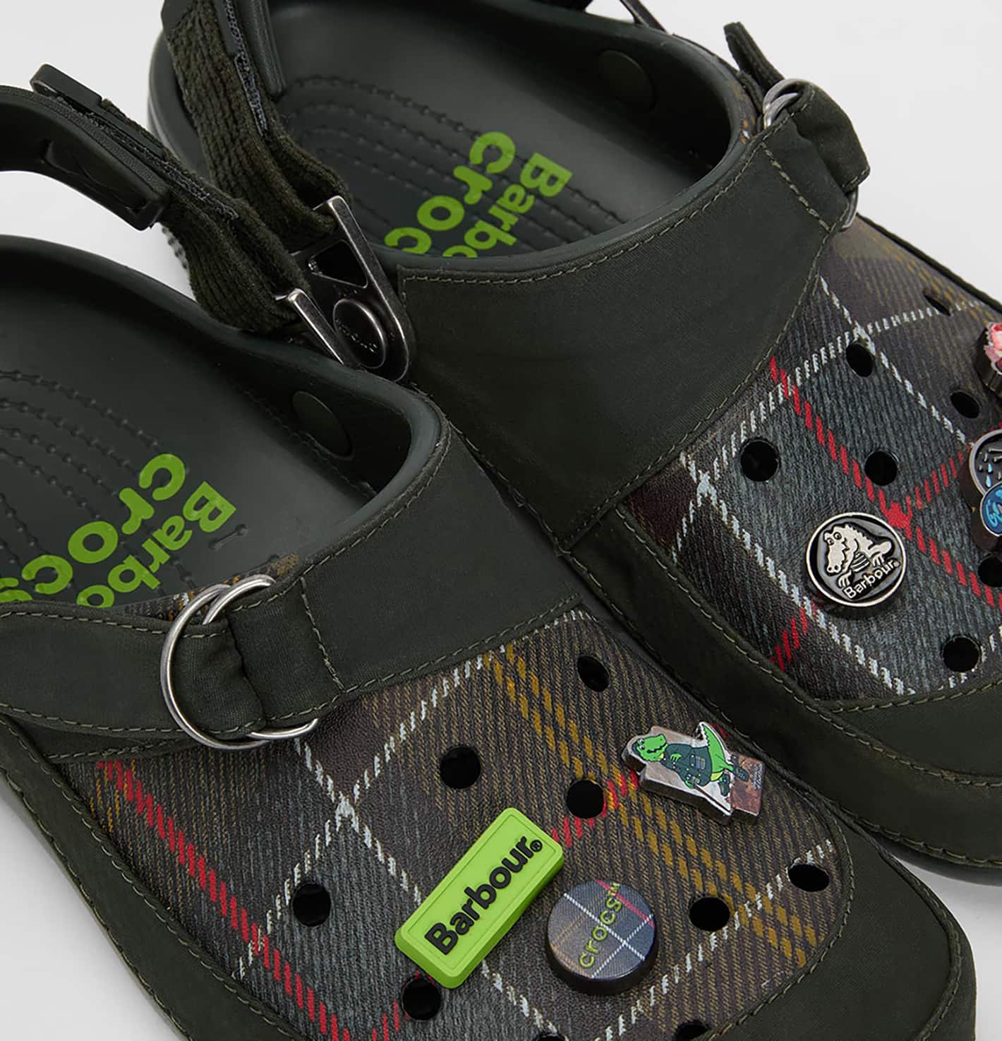 Barbour x crocs | atmos（アトモス） 公式オンラインストア