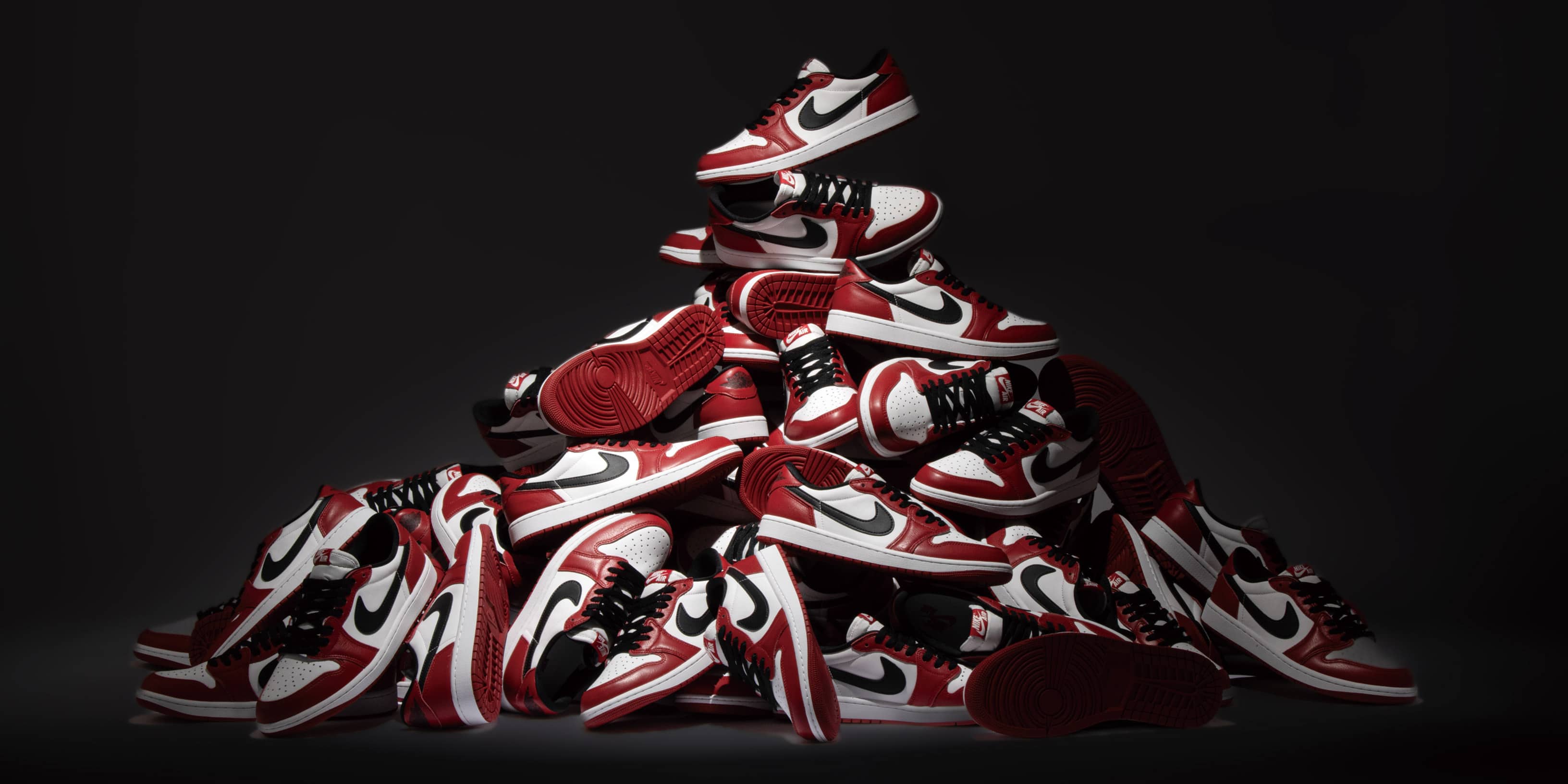 JORDAN BRAND AIR JORDAN 1 RETRO LOW OG 