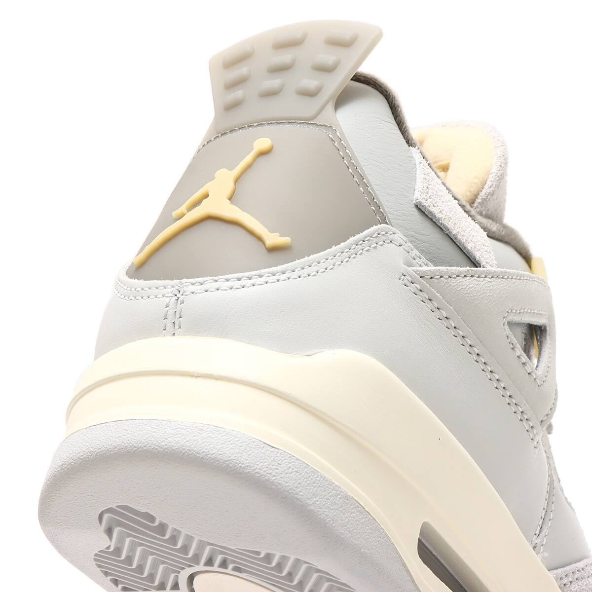 JORDAN BRAND AIR JORDAN 4 RETRO SE PHOTON DUST/PALE VANILLA-OFF