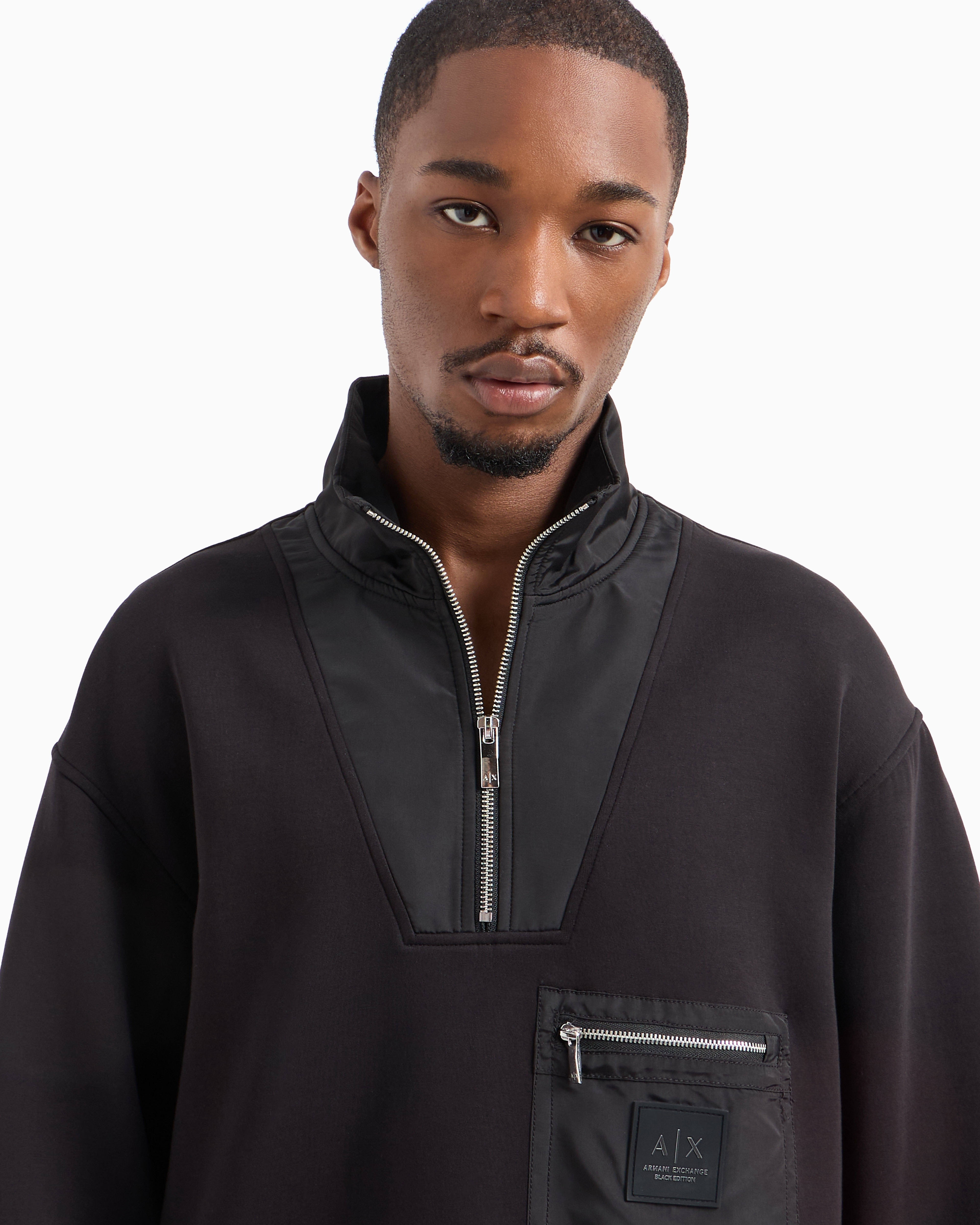 XM000083_AF10818_UC001_A_FW202