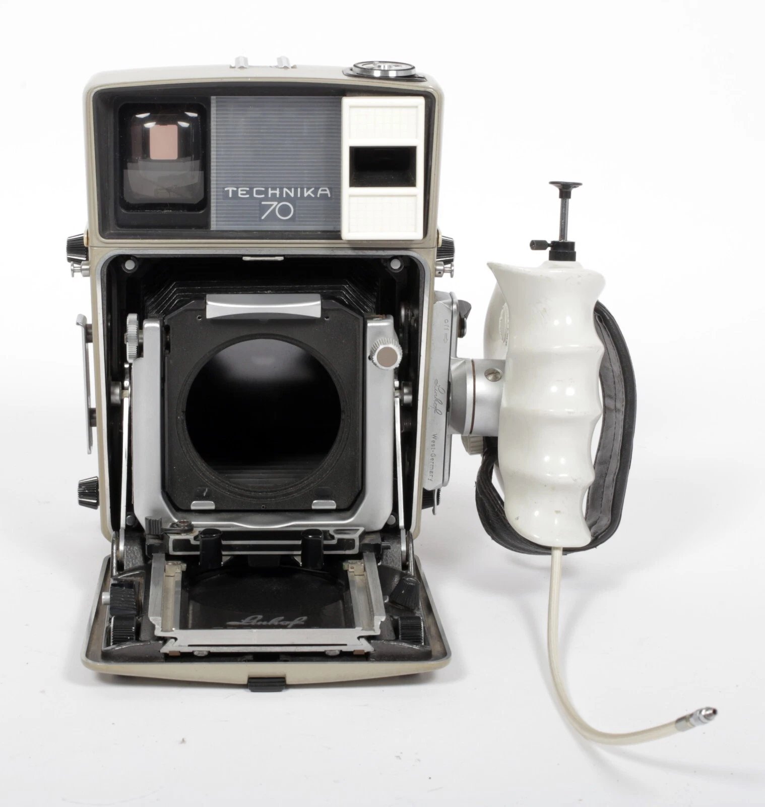 Linhof Technika 70 6X9 camera w/ 2 backs + reflex finder + grip