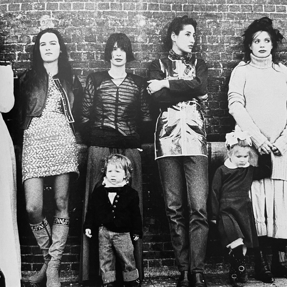 アート・デザイン・音楽 work ronald friends ronald stoops アート