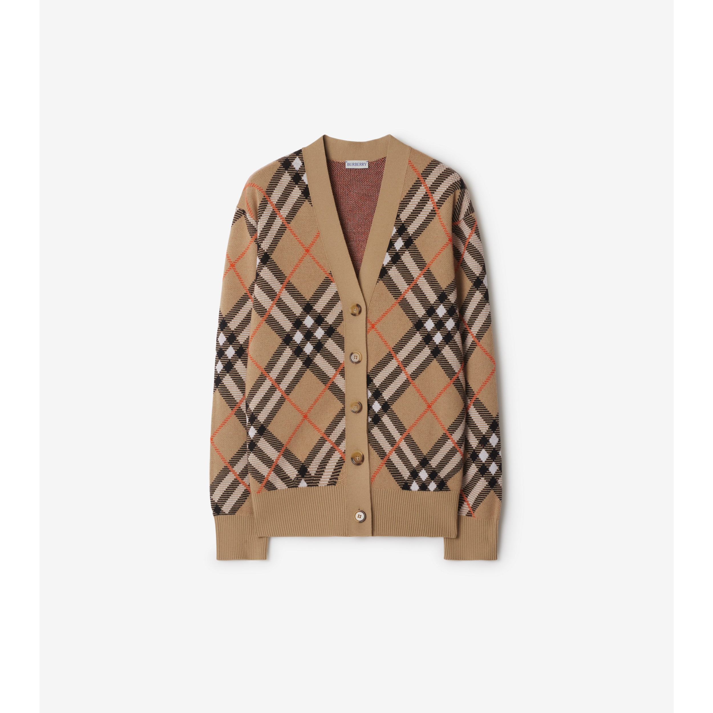 ADADE9CD-4957-4867-BBB7-