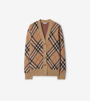 ADADE9CD-4957-4867-BBB7-