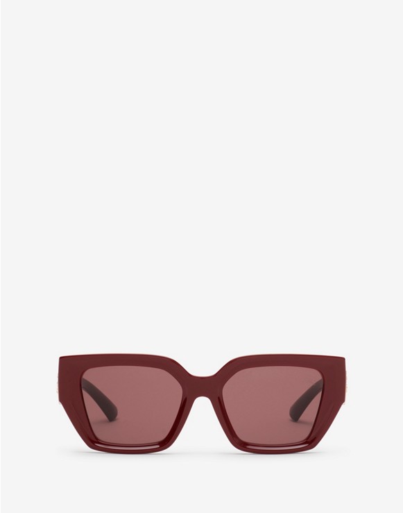 ウィメンズ デザイナーサングラス | Burberry® 公式サイト