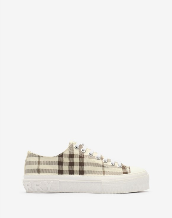 ウィメンズ デザイナー スニーカー｜Burberry® 公式サイト