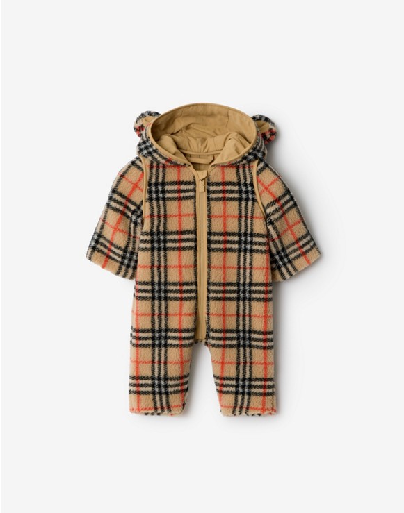 ラグジュアリーな新生児向けギフト | Burberry® 公式サイト