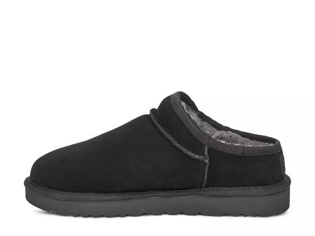 UGG Classic Slipper - Women's - Free Shipping | DSW