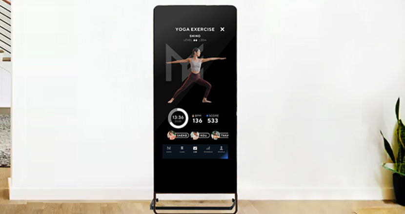 全身鏡型のスマートデバイス「MIRROR FIT.」。その正体は500以上の