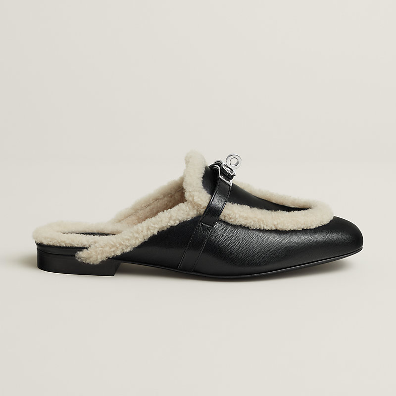 ミュール-《オズ》--261060Z 02-