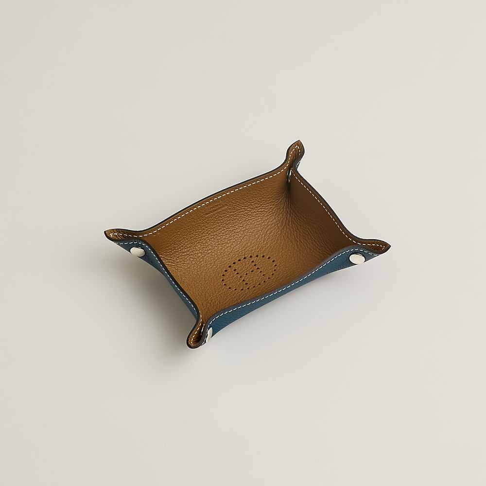 Mises et Relances Desk card case - Brown | Hermès USA