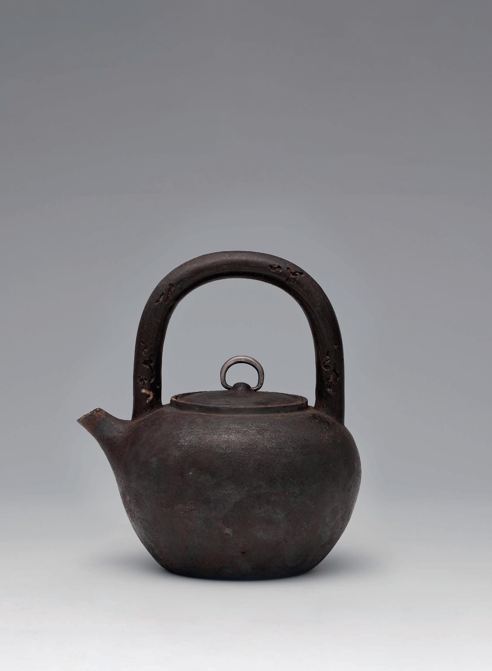 肥後高田焼 青木修の彫紋壷 肥後高田焼 青木修の彫紋壷 肥後高田焼