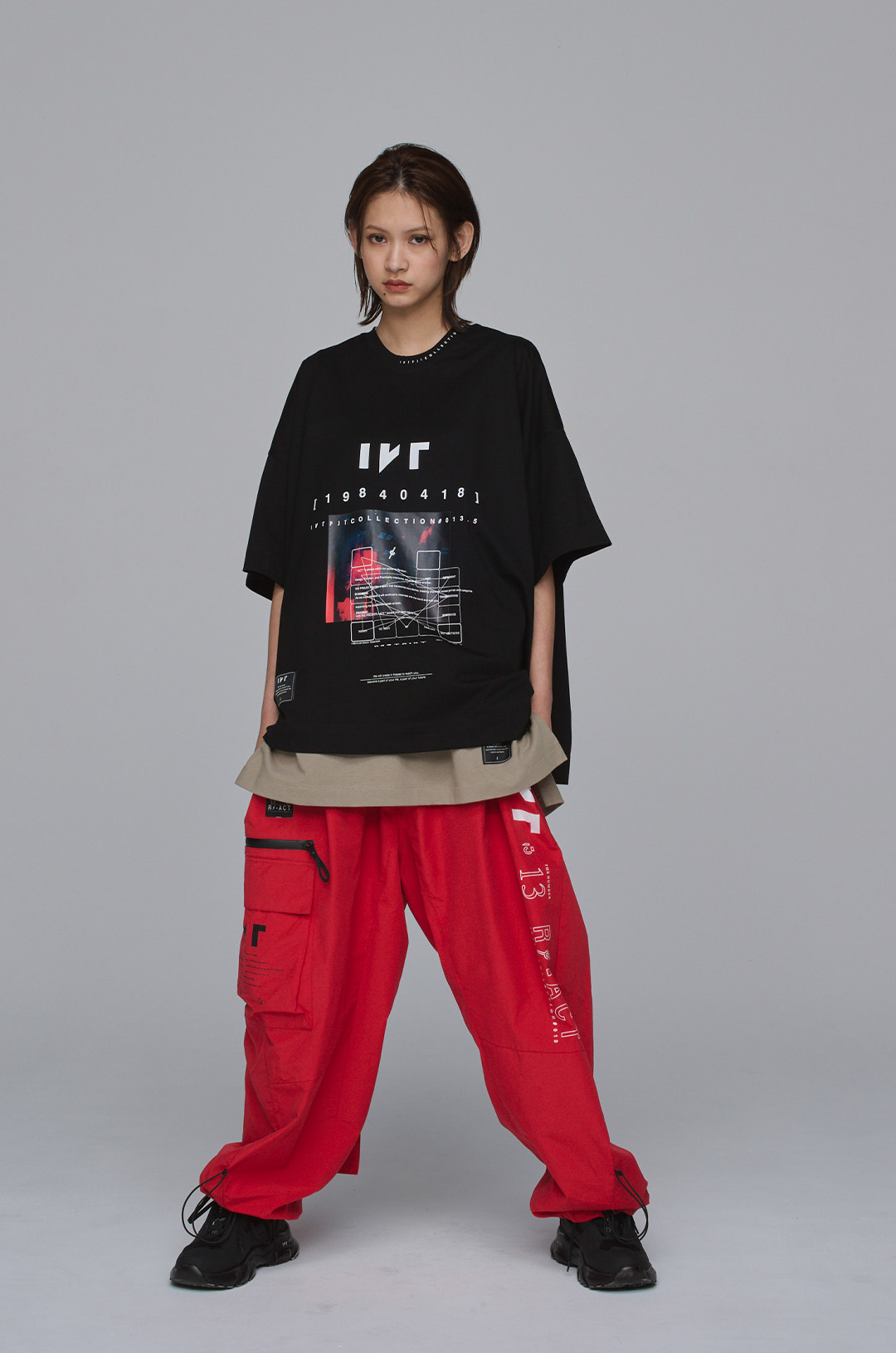 013.5 SLIT T-SHIRT - IKE Project ONLINE STORE