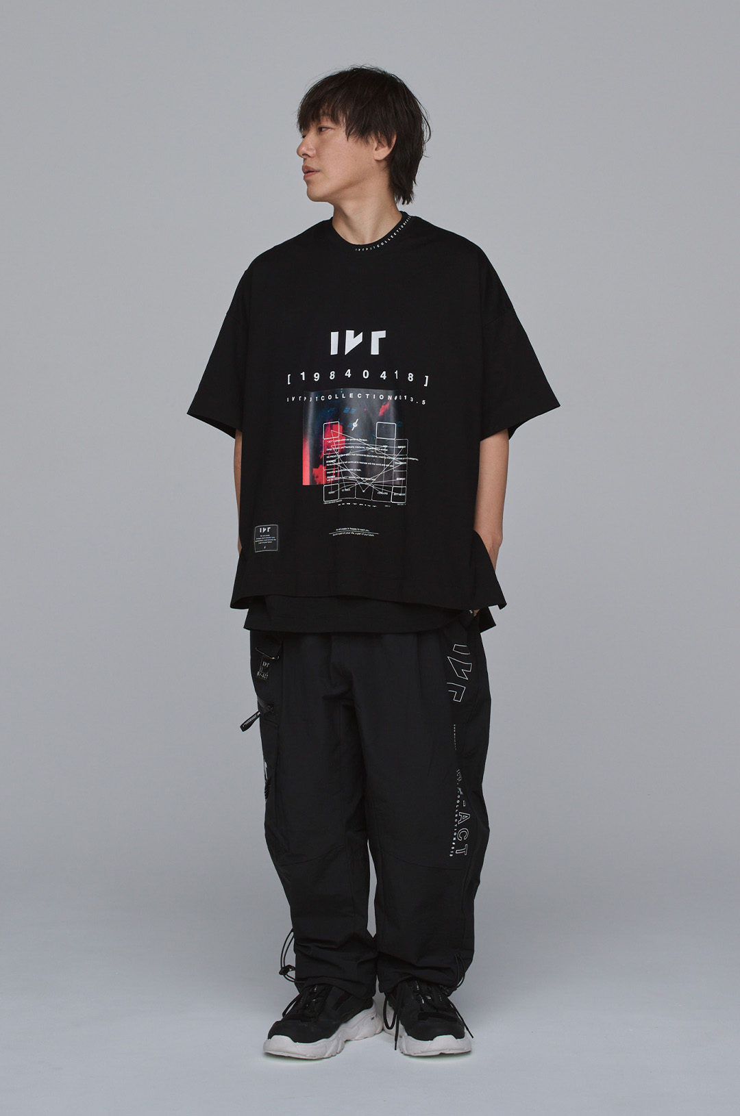013.5 SLIT T-SHIRT - IKE Project ONLINE STORE