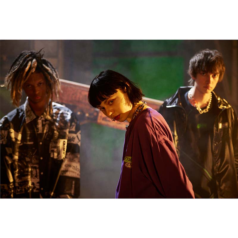 PREMIUM会員限定・抽選販売】ZUTOMAYO x BODYSONG. コラージュシャツ