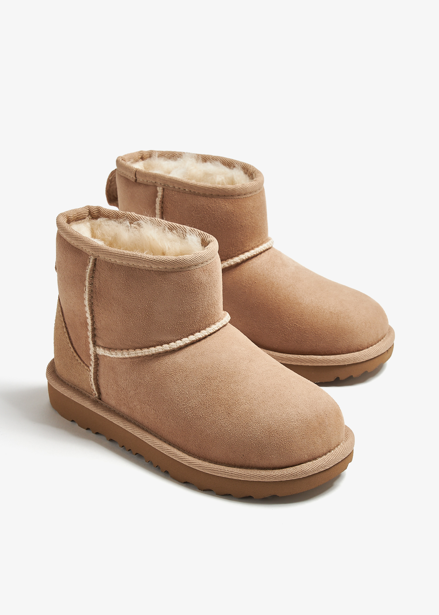 UGG Classic II Mini boots for Kids Unisex - Beige in USA | Level Shoes