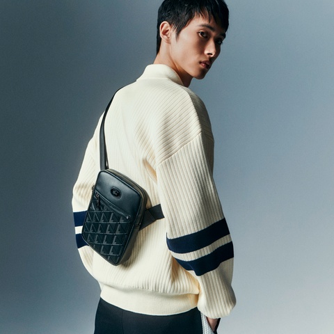 モノグラムショルダーバッグ NH4486MR - ラコステ（LACOSTE）公式