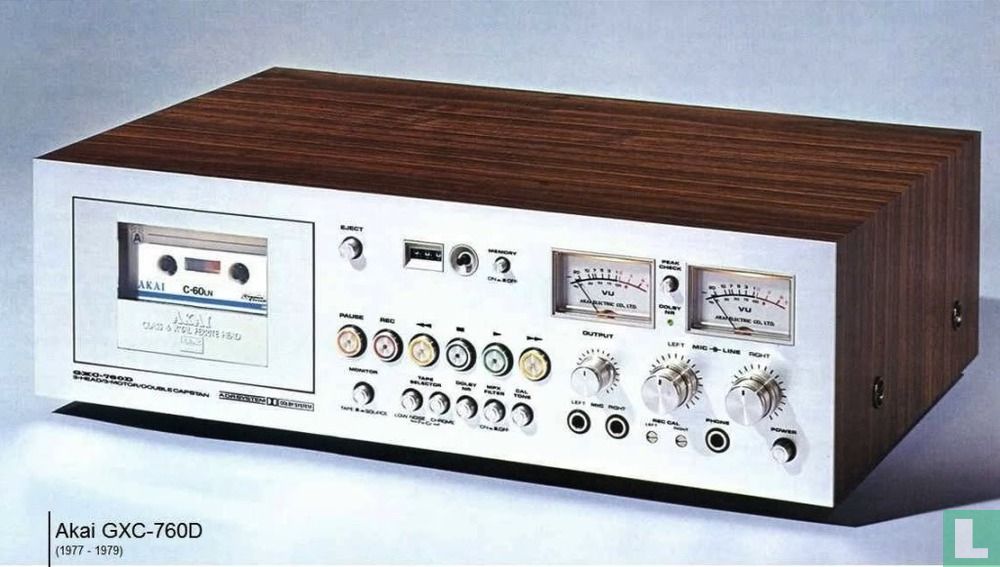 Akai GXC-760D (1977) - AKAI - LastDodo