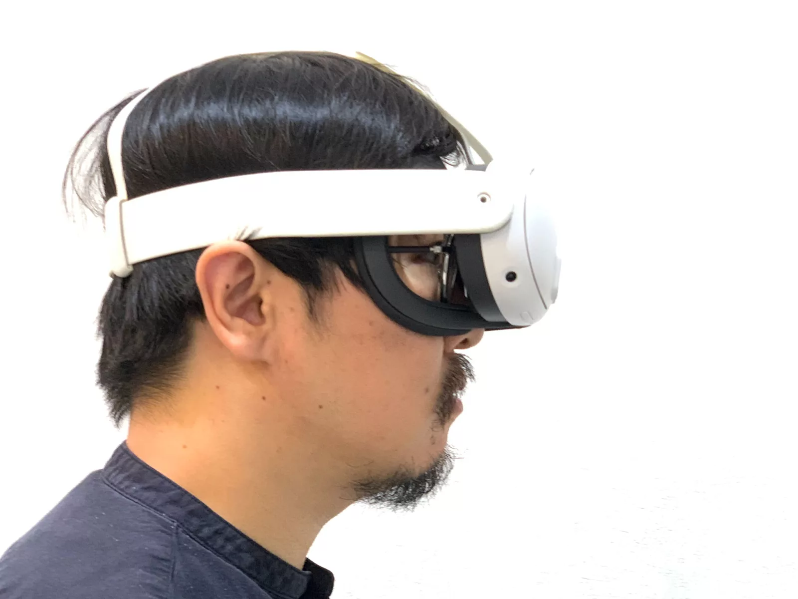 オープンにしすぎているMeta Quest 3公式アクセサリー「オープン接顔部