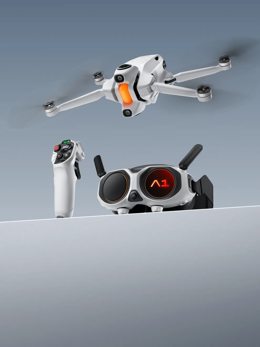 新時代のドローン登場 世界初の8K 360度全景ドローン「Antigravity A1