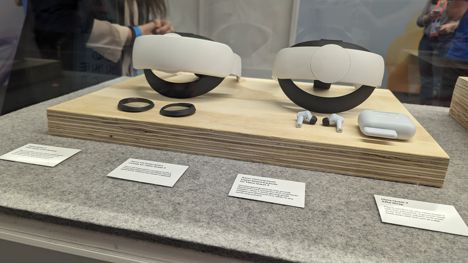 写真多数】Quest 3アクセサリーの実物を触ってきた -エリート