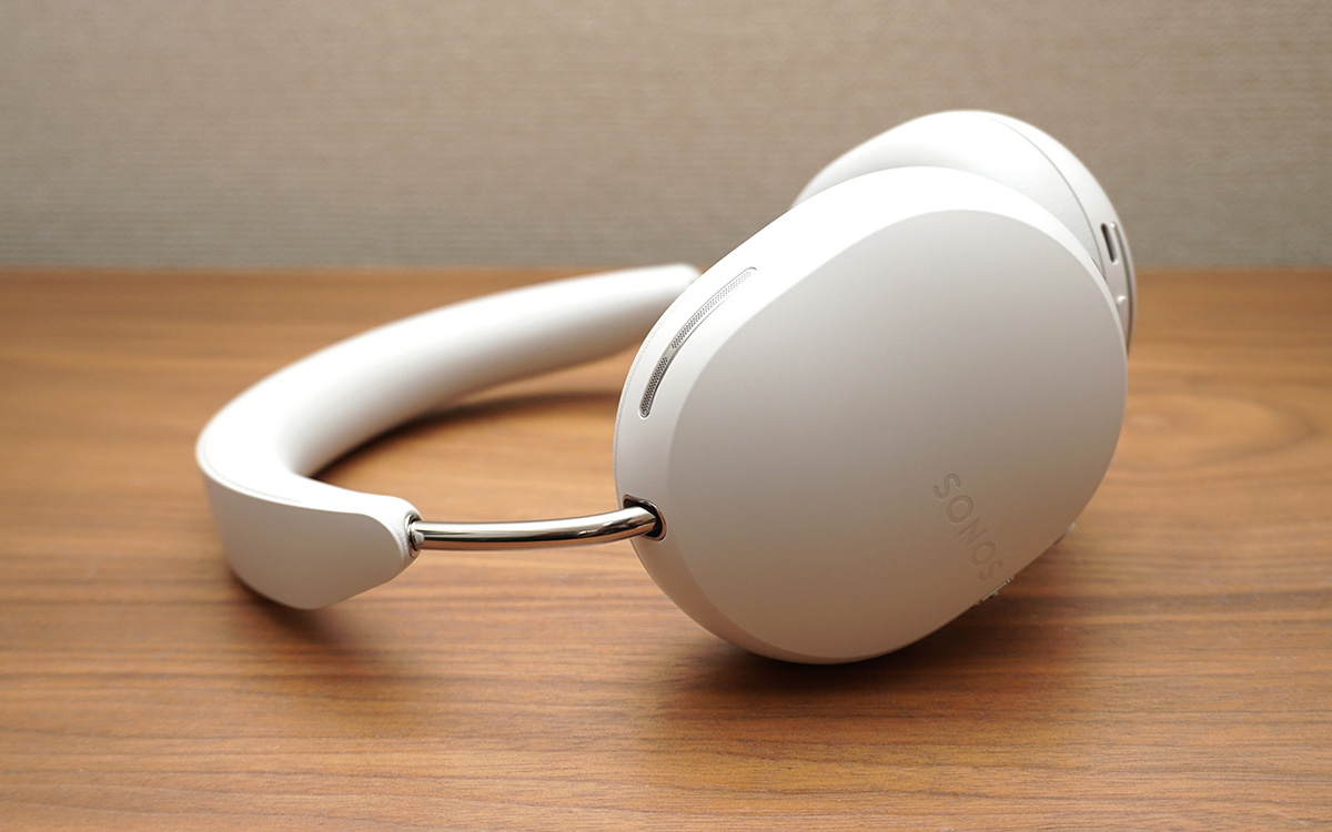 ソノス初のヘッドホン「Sonos Ace」レビュー。高級機「AirPods Max」と