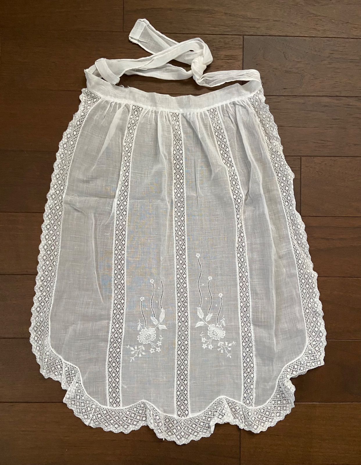 値下げ終了！希少 フランス アンティークレースエプロン 値下げ終了