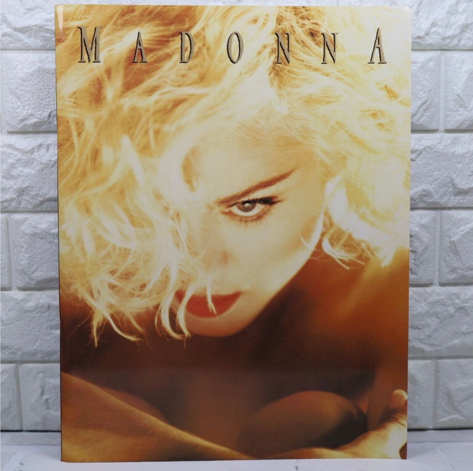 マドンナ マドンナ コンサート 大型 ツアーパンフレット 1990年 Blond