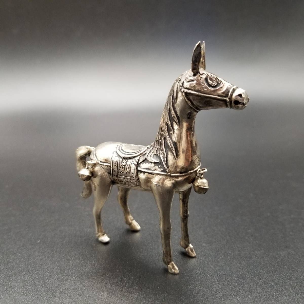 銀製 馬 置物 宏作 在銘 シルバーオブジェ 金属工芸 銀製 馬 置物 宏作