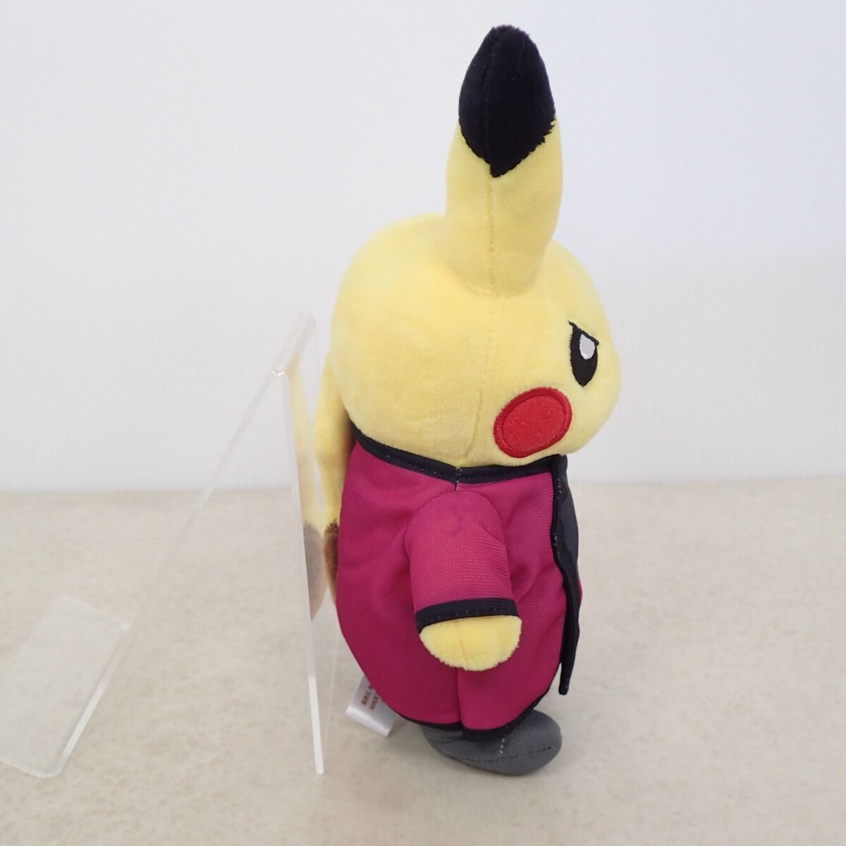 ポケモンセンター ぬいぐるみ ボスごっこピカチュウRR マグマ団