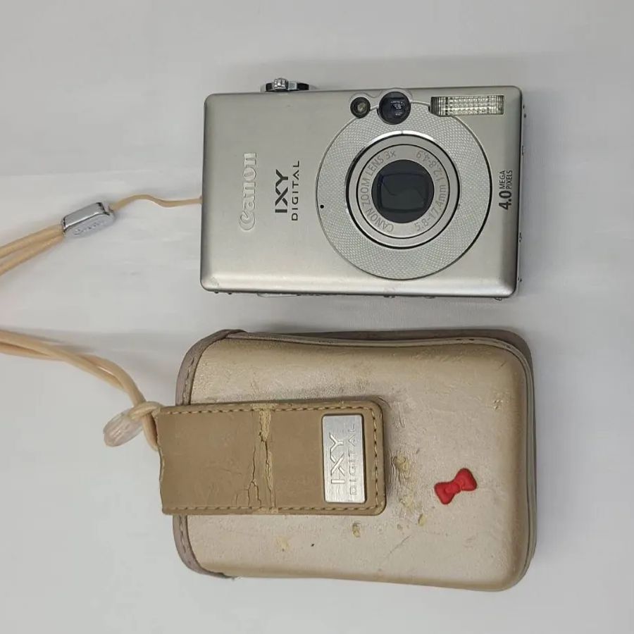 N 最終値下げ中【ジャンク品】 Canon IXY DIGITAL 50 コンパクト