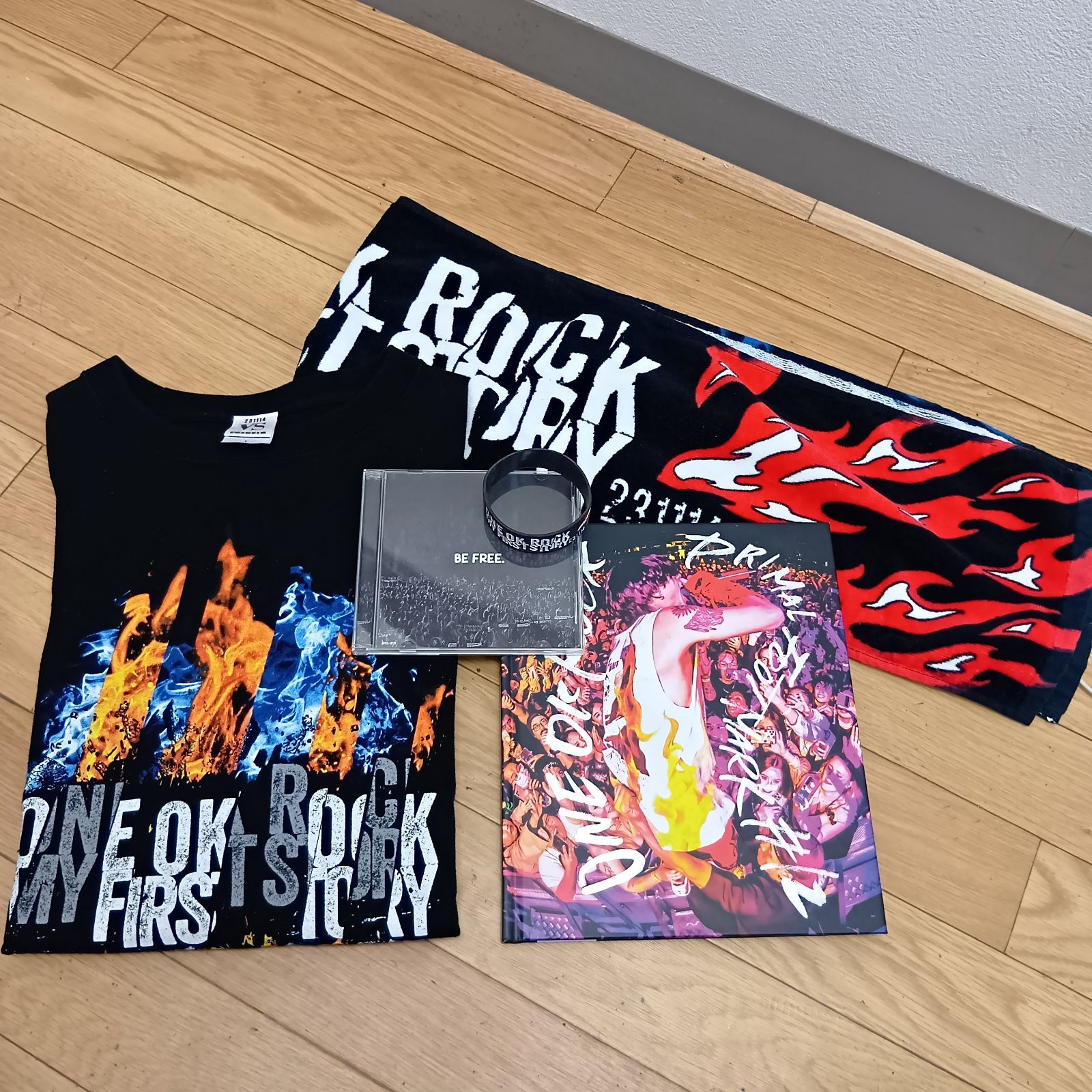 ONE OK ROCK ワンオク グッズ まとめ売りマイファス VS Tシャツ タオル