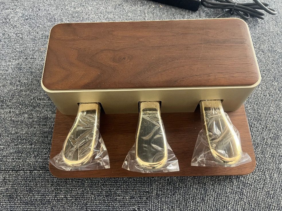 ☆81763【電子ピアノ】ROLAND KF10KW 19年製 - メルカリ