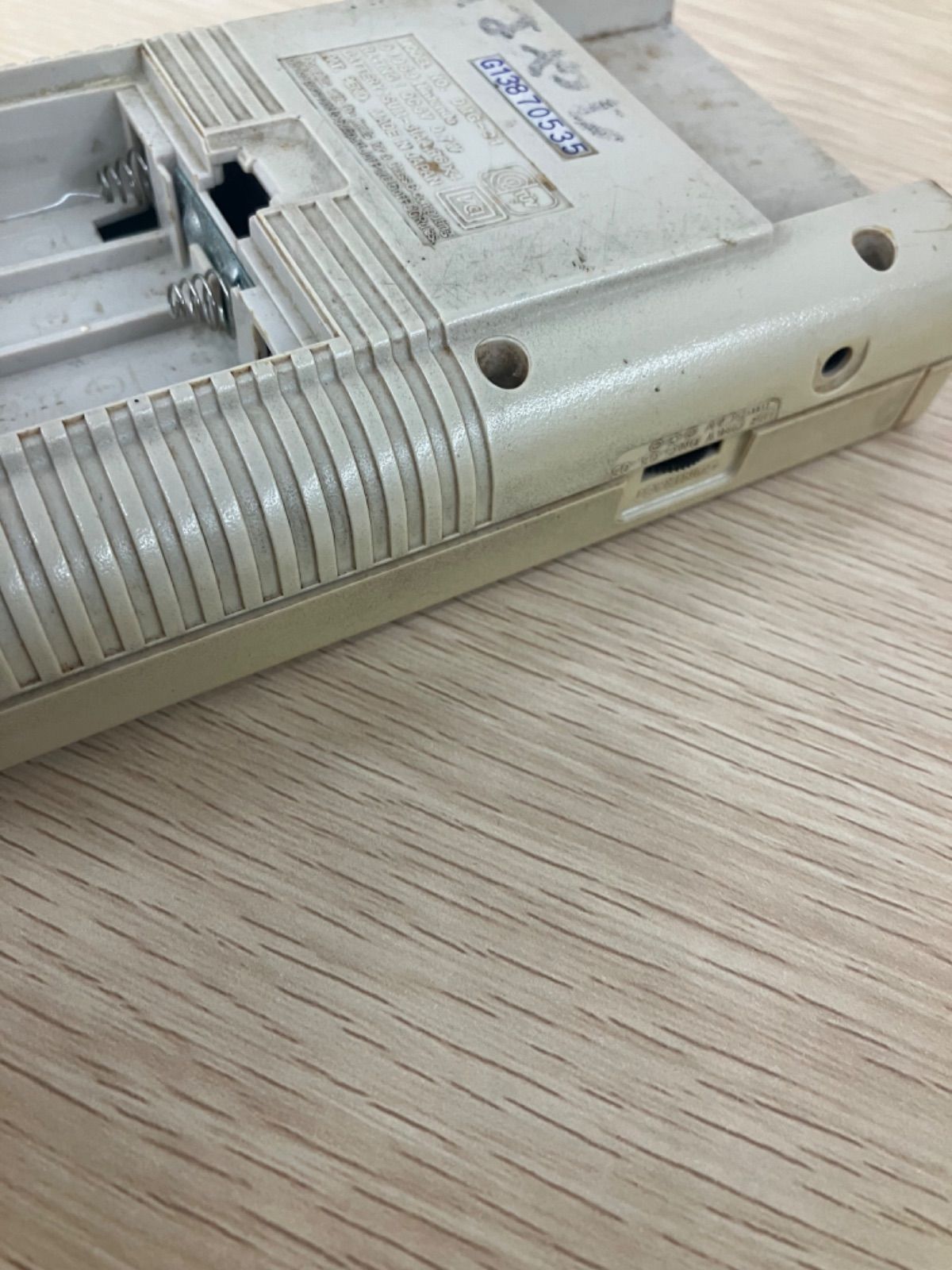 ○2 【通電・動作未確認】 【ジャンク品】 ゲームボーイ初代 本体
