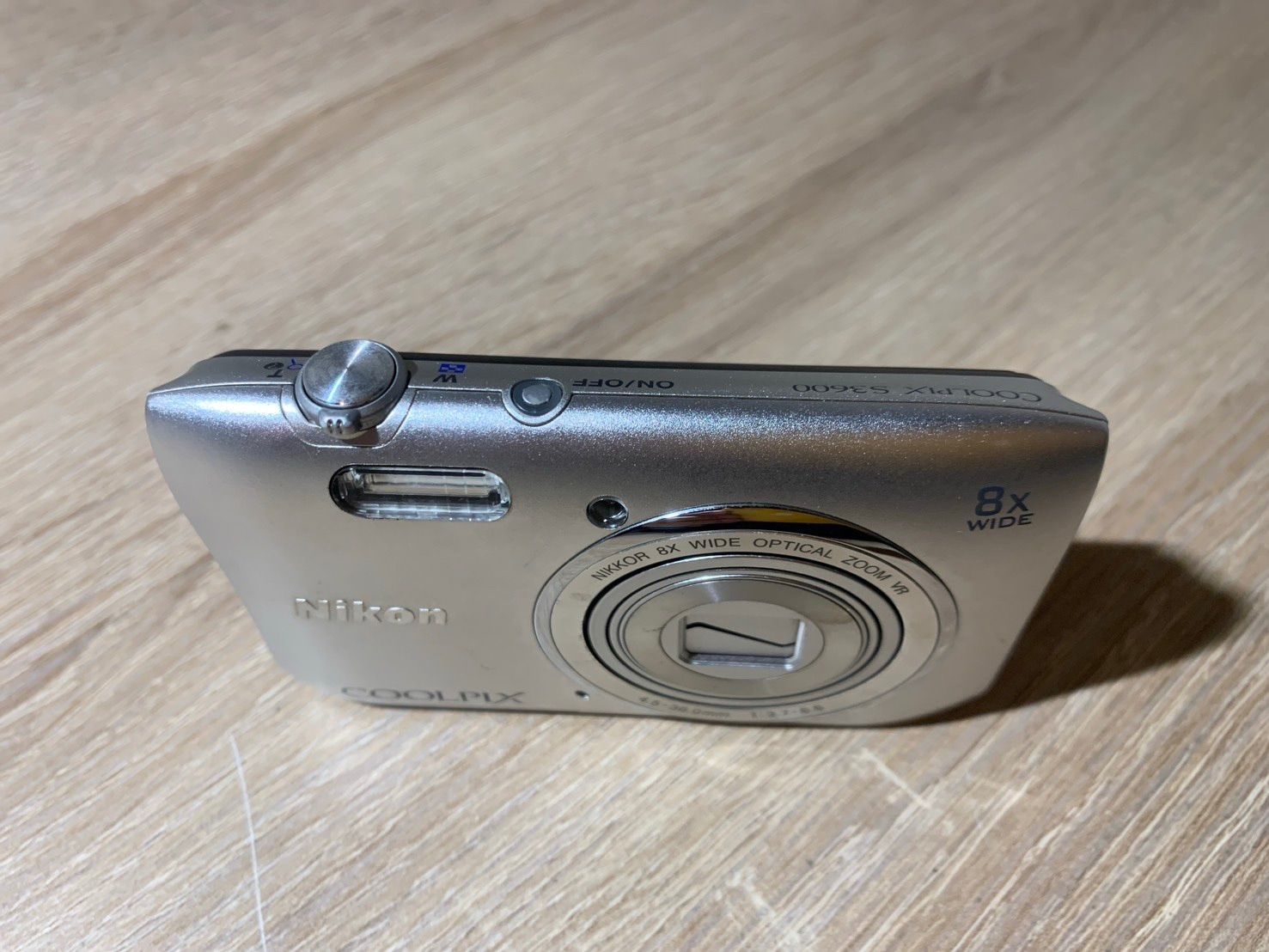 8402 Nikon COOLPIX S3600 シルバー デジカメ - メルカリ