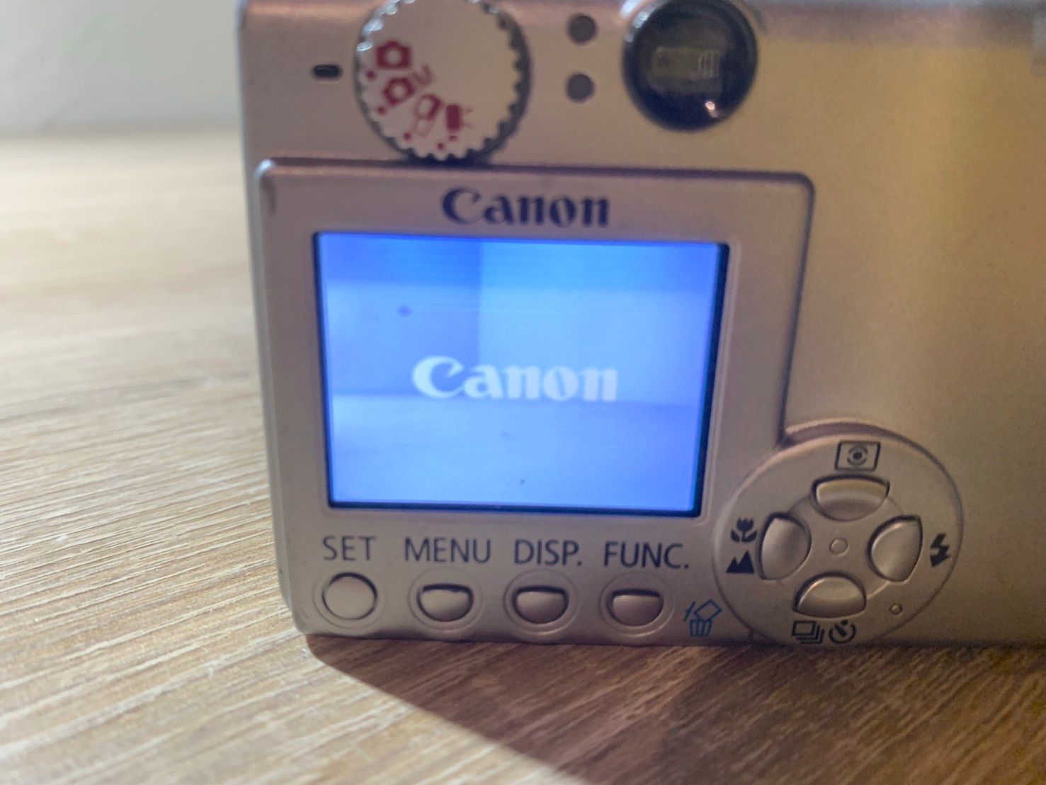 8427 Canon IXY DIGITAL 400 シルバー デジカメ ジャンク品 - メルカリ