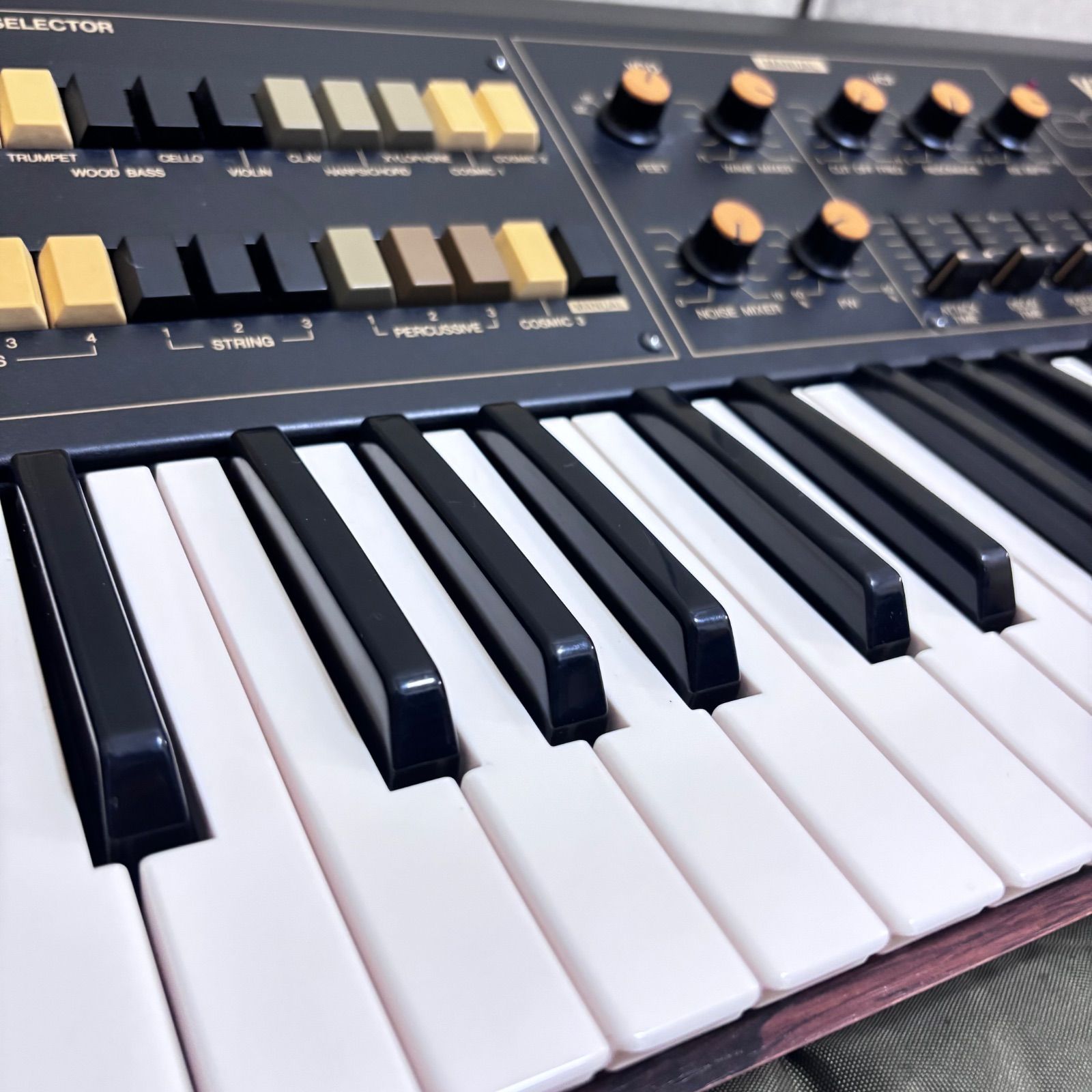 □ YAMAHA CS15D 電子キーボード シンセサイザー ヤマハ - メルカリ