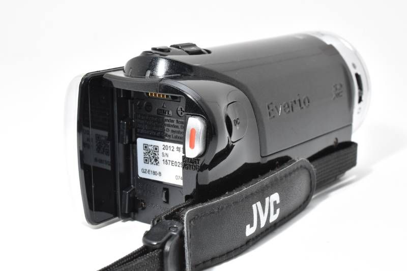 実用光学美品 箱あり】JVC Everio GZ-E180 黒 ブラック ビデオカメラ