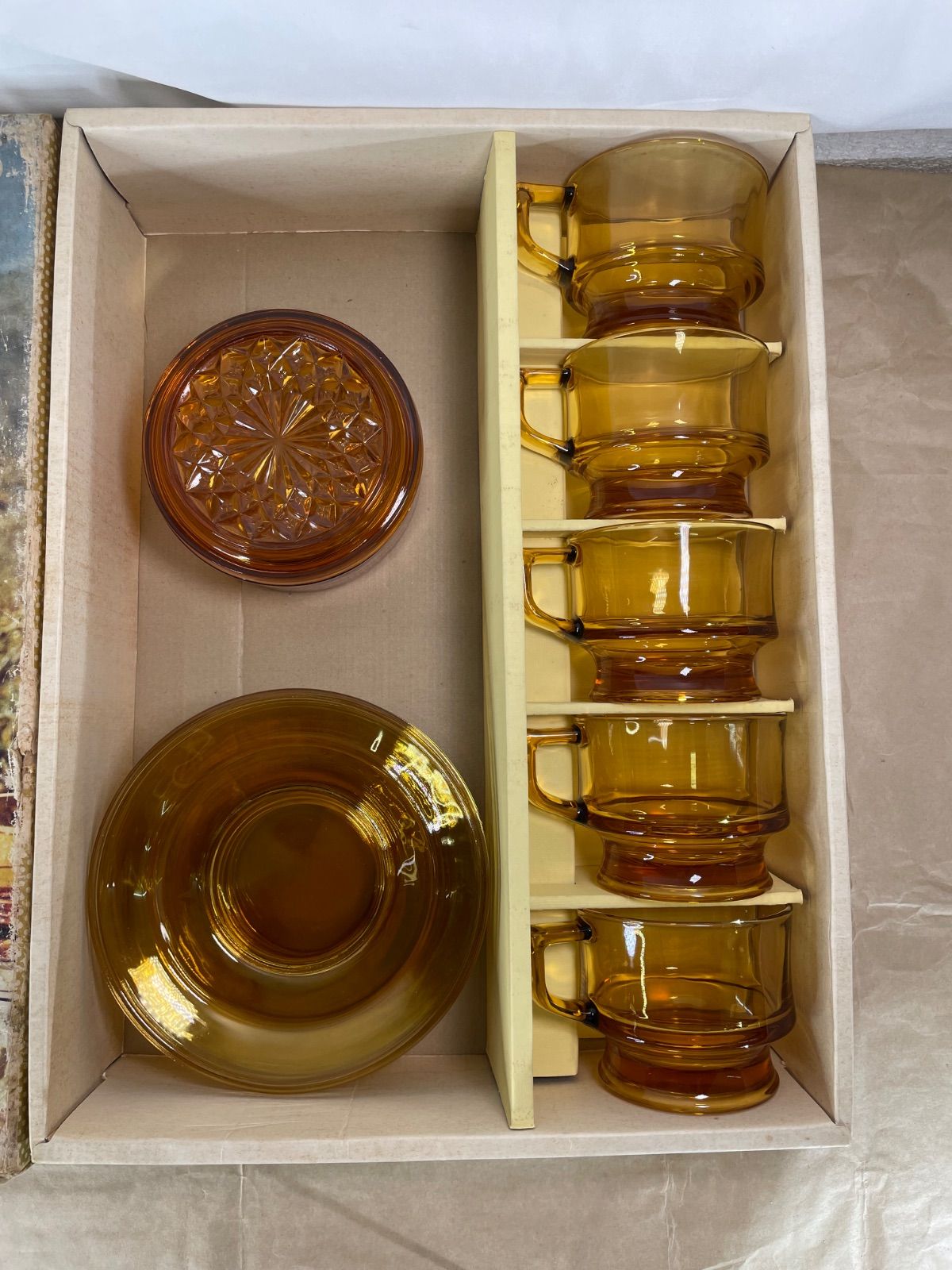 新品 曽我ガラス カップソーサーセット アンティーク レトロ ガラス