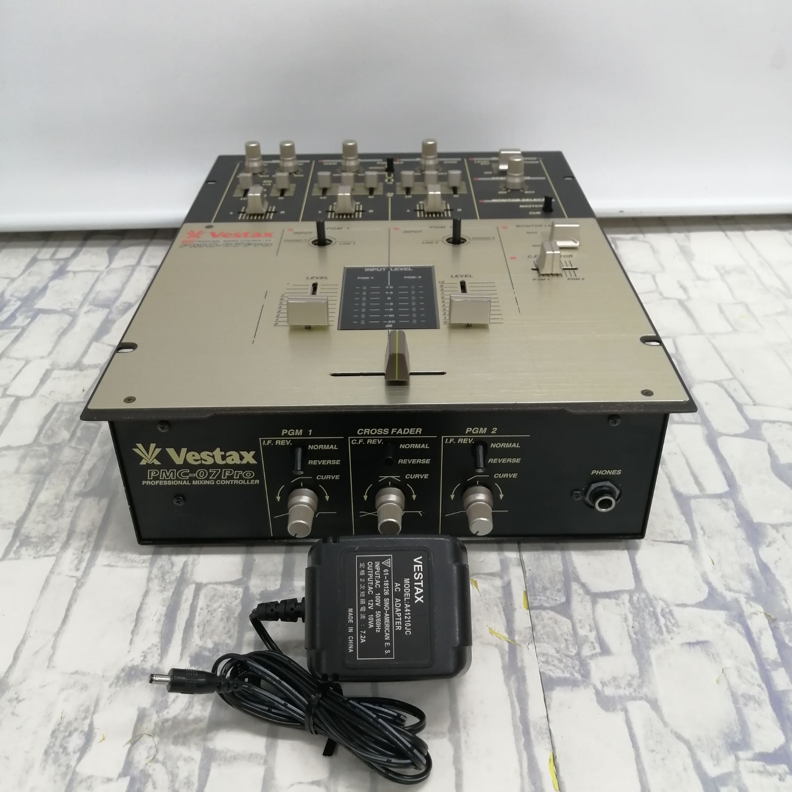 動作品】VESTAX ミキサー PMC-07PRO M1840 - メルカリ