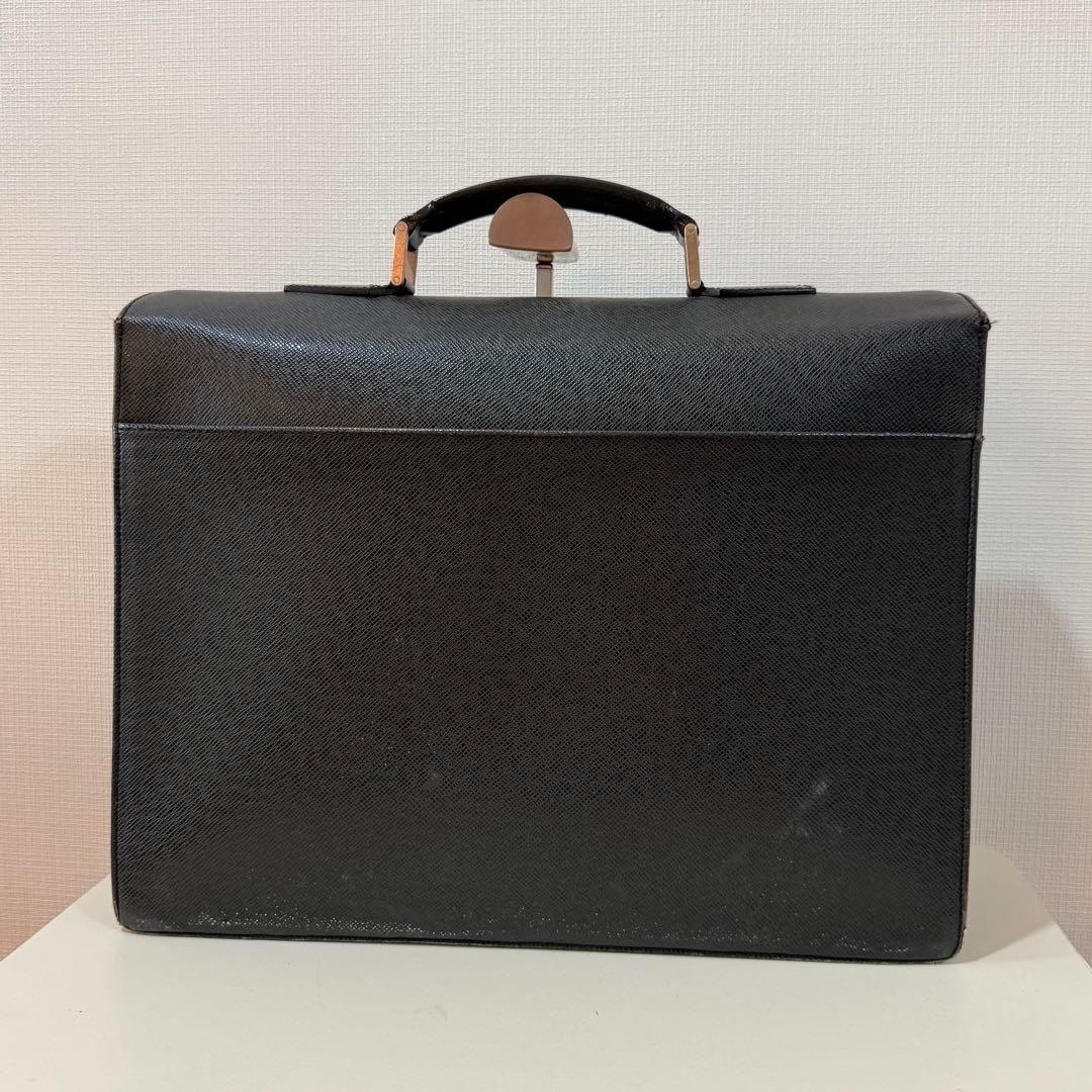 □美品□LOUISVUITTONルイヴィトン ビジネスバッグ タイガ モスコバ