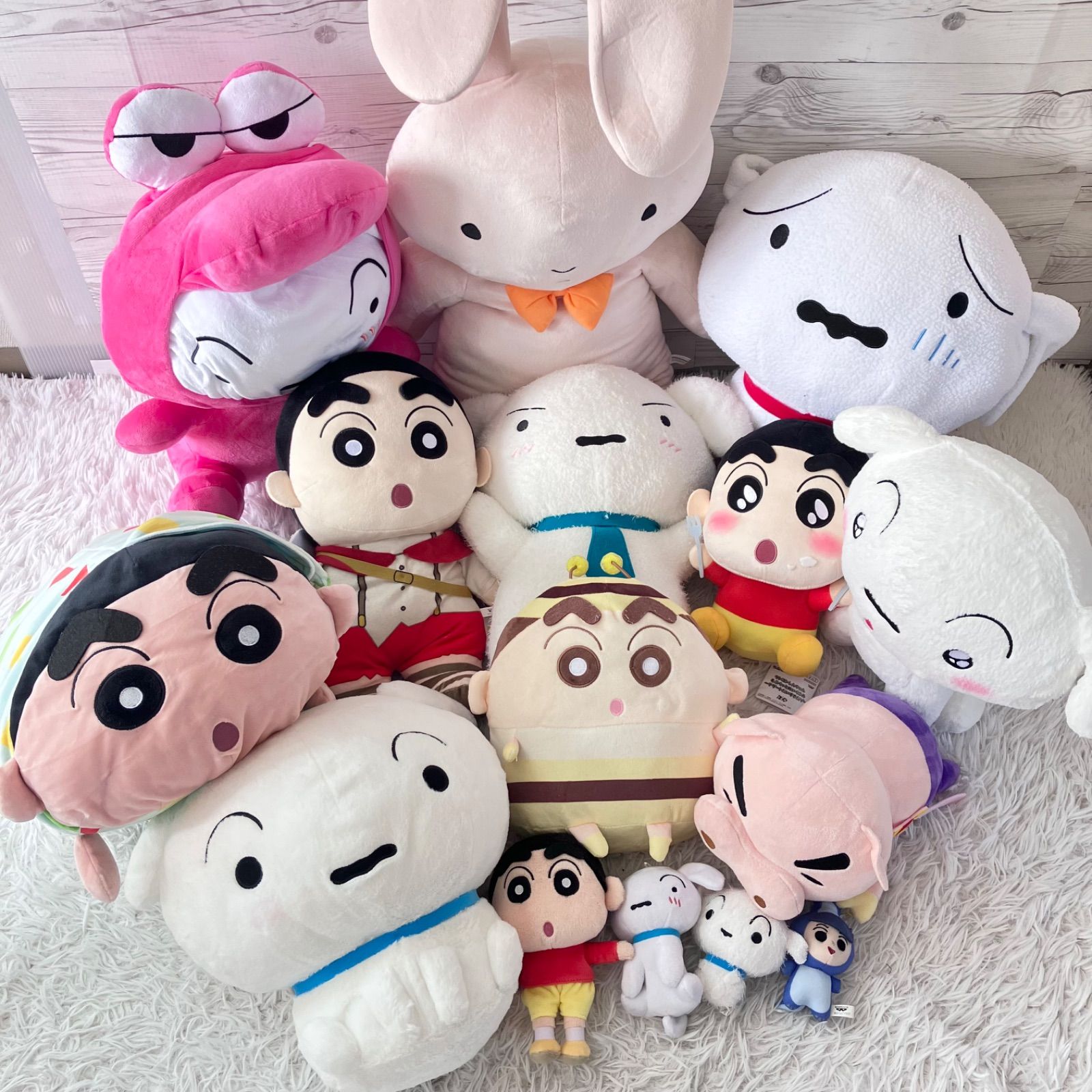 クレヨンしんちゃん ぬいぐるみ 大量まとめ売り シロ しんのすけ